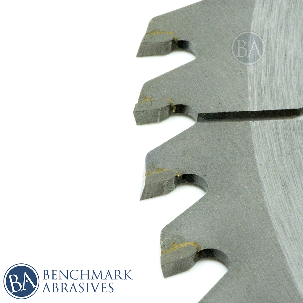 Benchmark Abrasives 5-3/8 18 Tooth TCT Saw Blade for Fast Cutting & Trimming